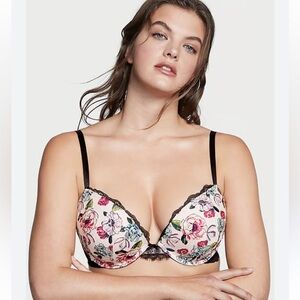 Brand new Victorias Secret dream angel bra